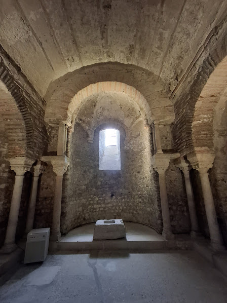 crypte St Oyand